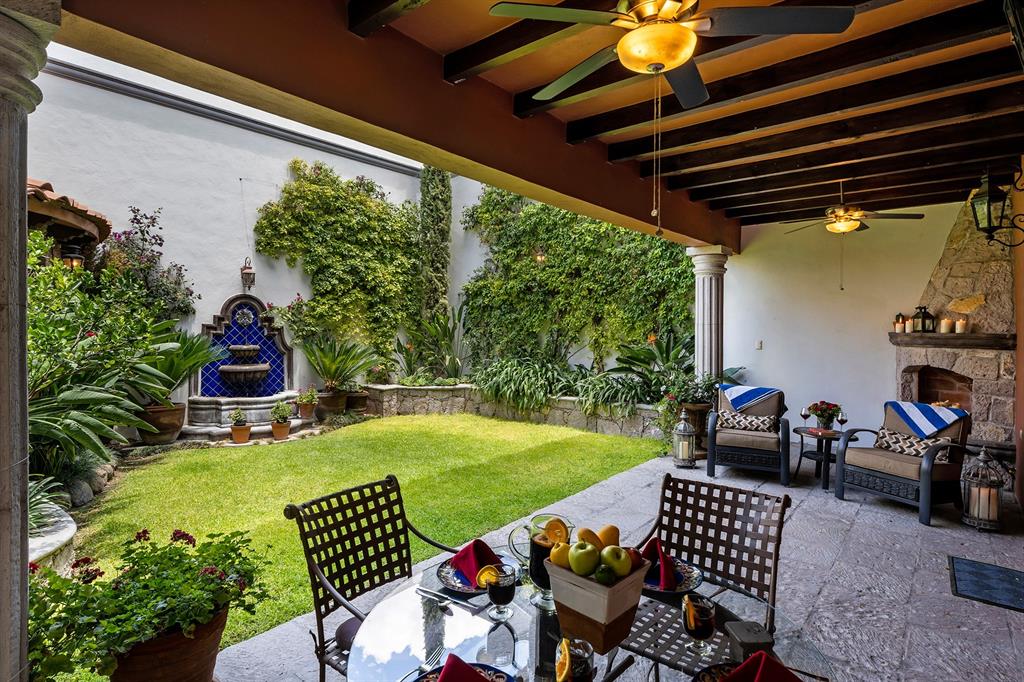 Mexico, 4 Bedrooms Bedrooms, ,5 BathroomsBathrooms,Residential,Active,51558