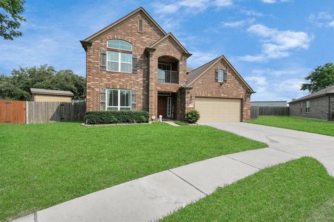 Single Family Residence in Houston TX 7919 Terrace Brook Court 1.jpg