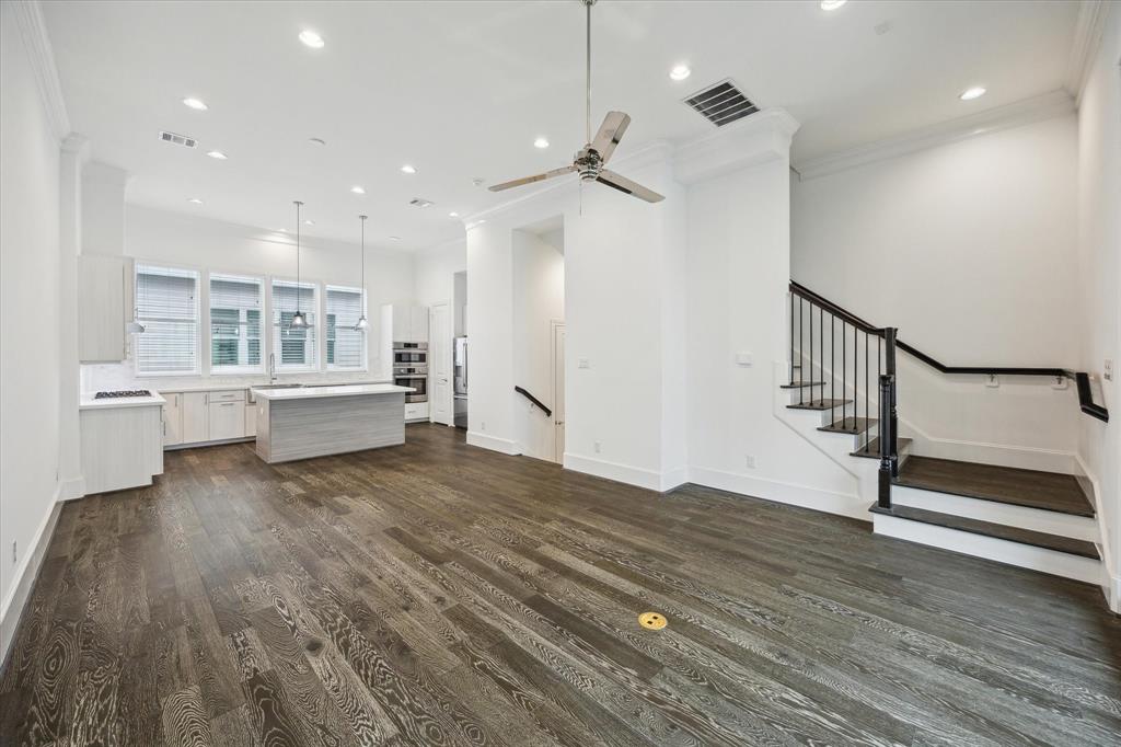 3405 Timbergrove Heights Street, Houston, Texas image 3