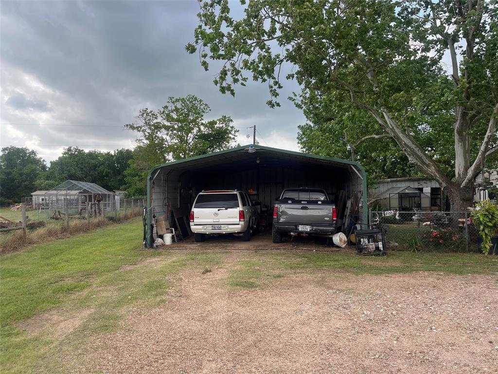 2403 N Bar Road, Rosenberg, Texas image 2
