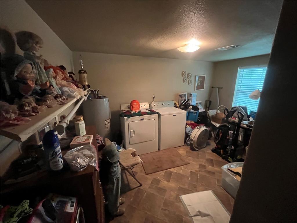2403 N Bar Road, Rosenberg, Texas image 12