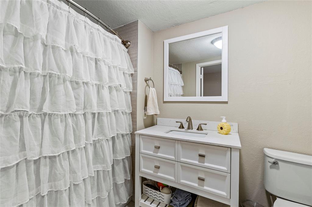 109 Holderrieth Boulevard, Tomball, Texas image 22