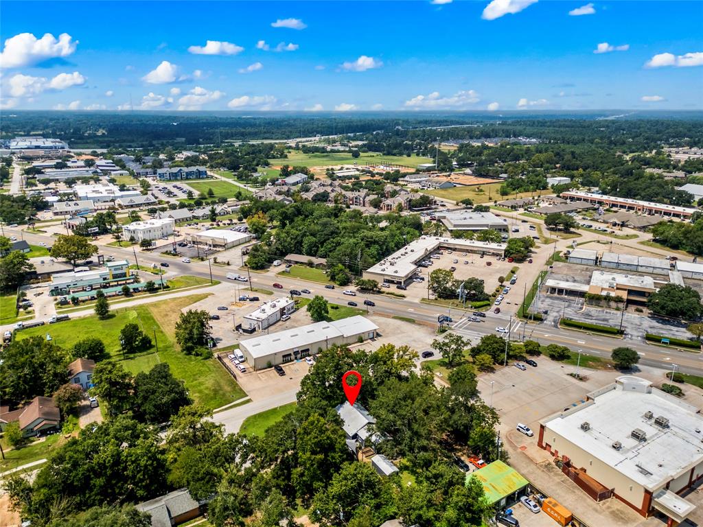 109 Holderrieth Boulevard, Tomball, Texas image 39