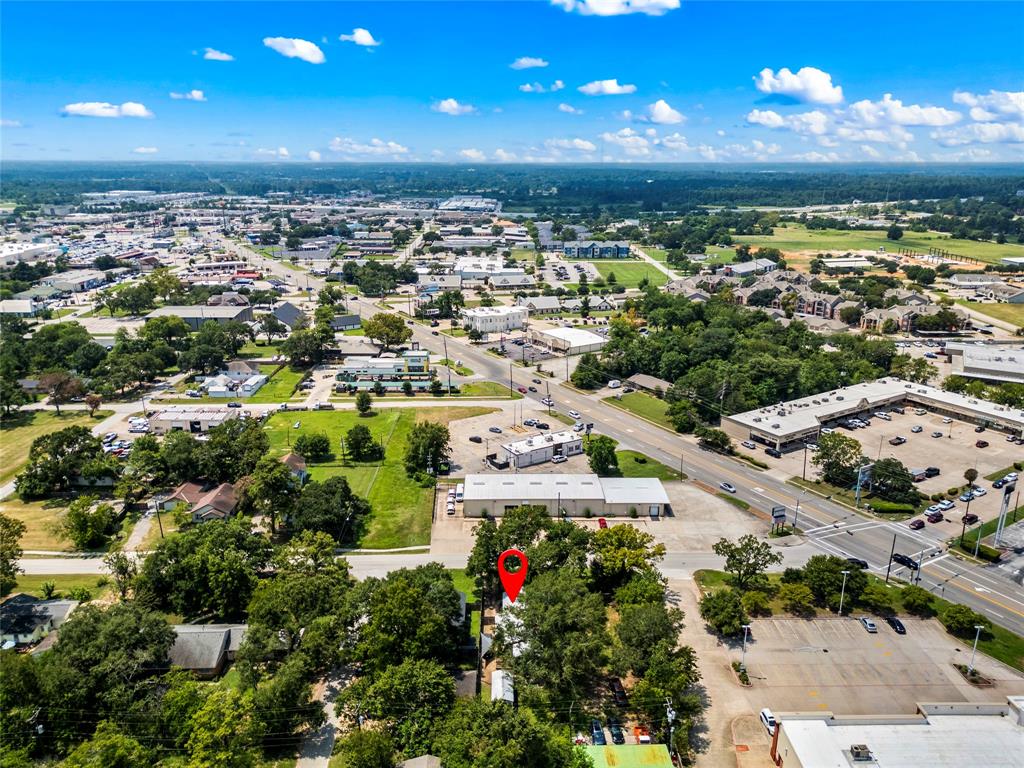 109 Holderrieth Boulevard, Tomball, Texas image 40