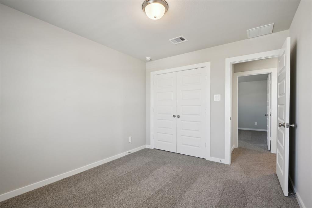 10705 Discovery Lane, Texas City, Texas image 36