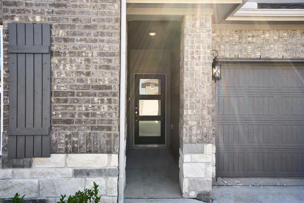 10705 Discovery Lane, Texas City, Texas image 6