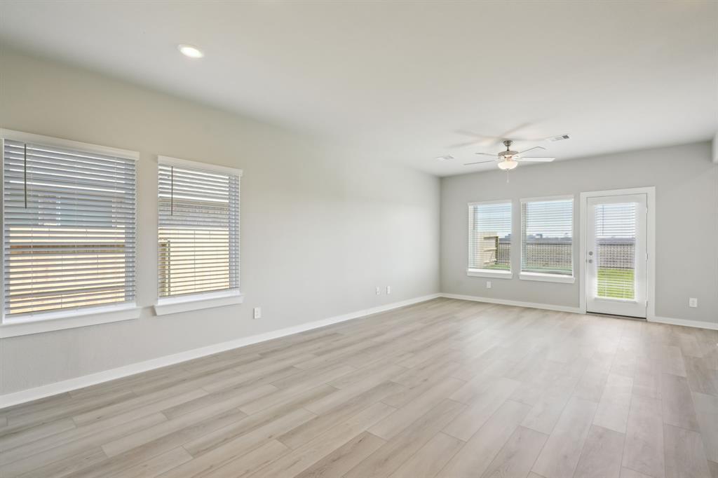 10705 Discovery Lane, Texas City, Texas image 11