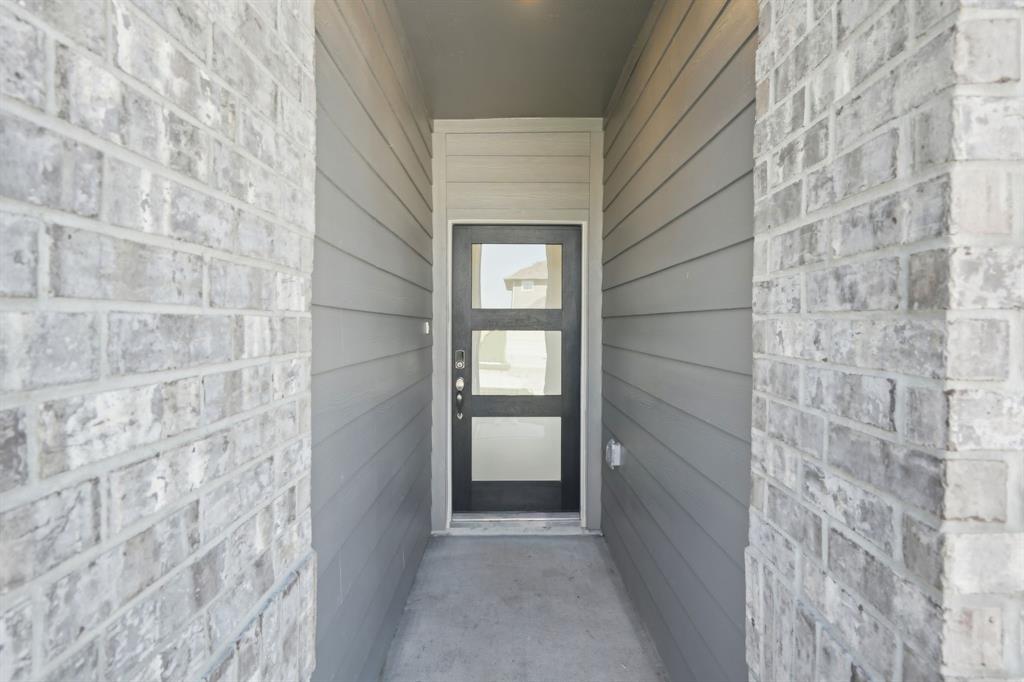 10705 Discovery Lane, Texas City, Texas image 7