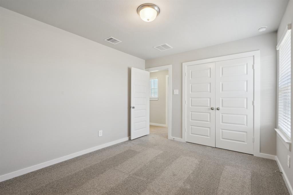 10705 Discovery Lane, Texas City, Texas image 39