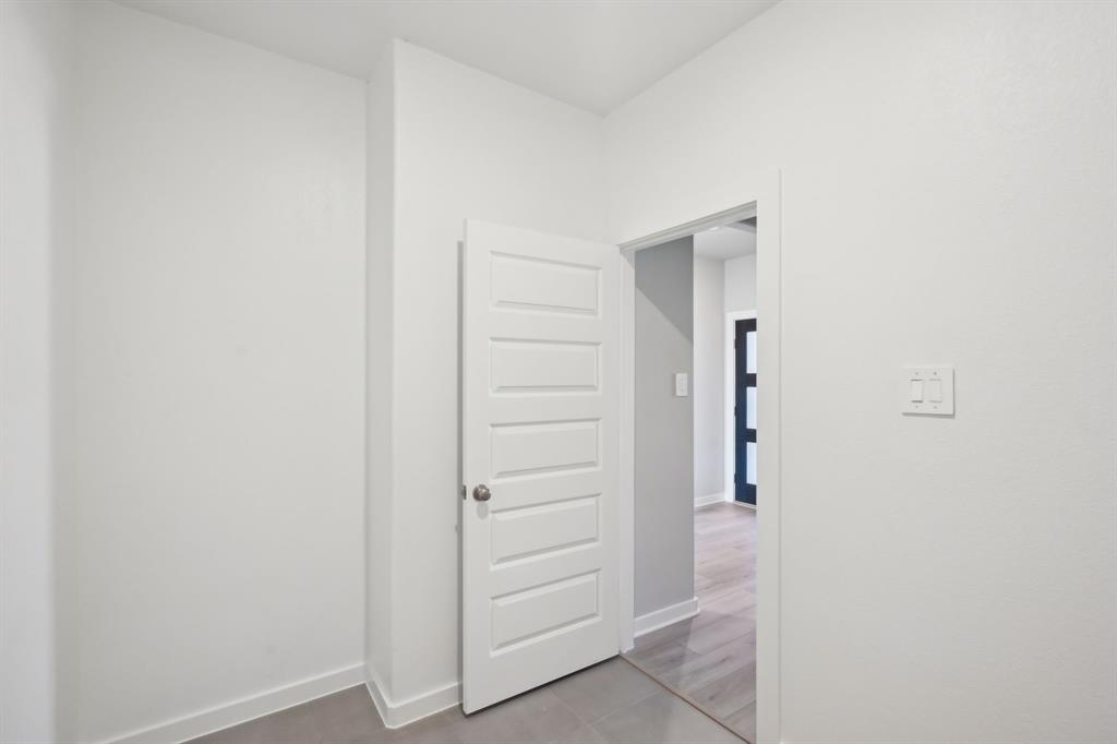 10705 Discovery Lane, Texas City, Texas image 28