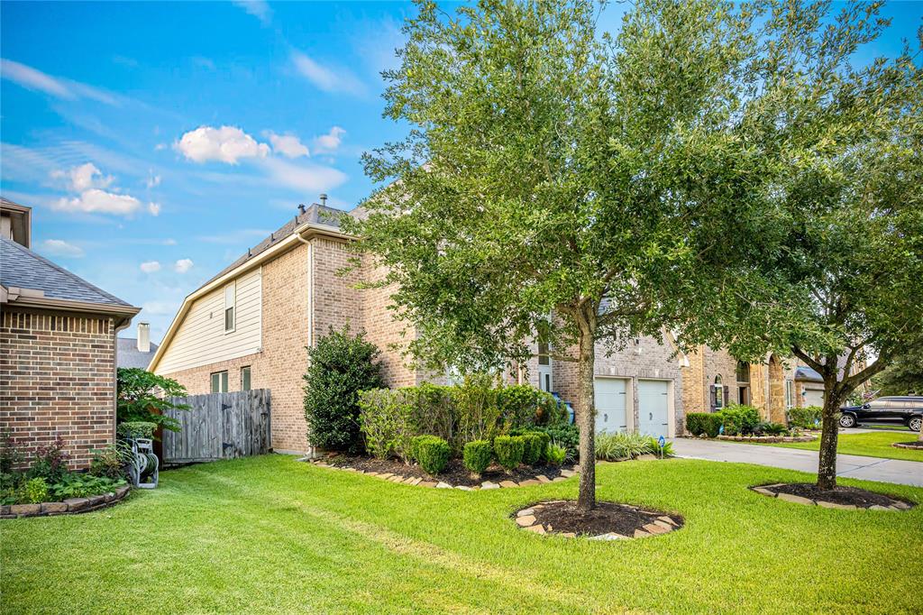 21814 Juniper Wood Lane