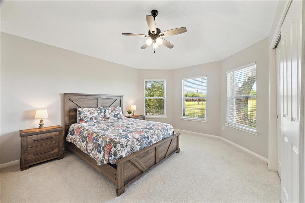 2603 Pinebend Drive, Pearland, Texas image 16