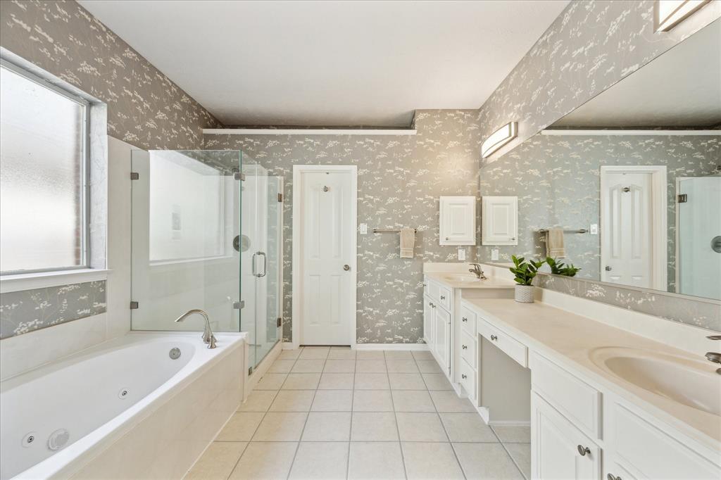 2603 Pinebend Drive, Pearland, Texas image 21