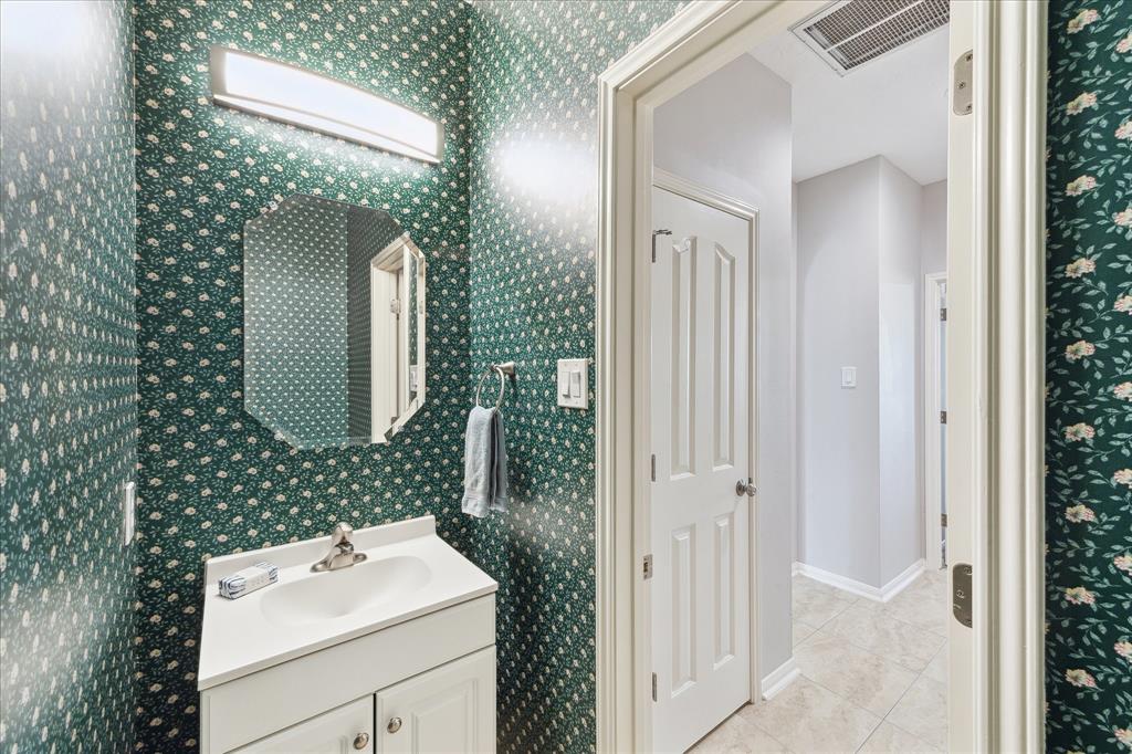 2603 Pinebend Drive, Pearland, Texas image 18