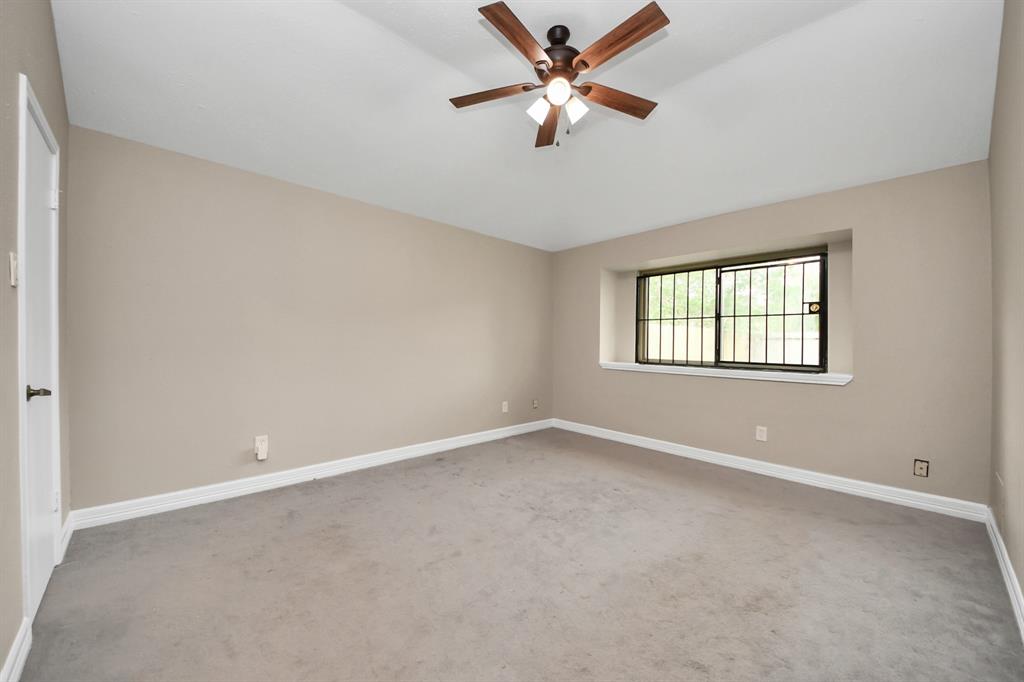 2026 Hickory Glen Drive, Missouri City, Texas image 22