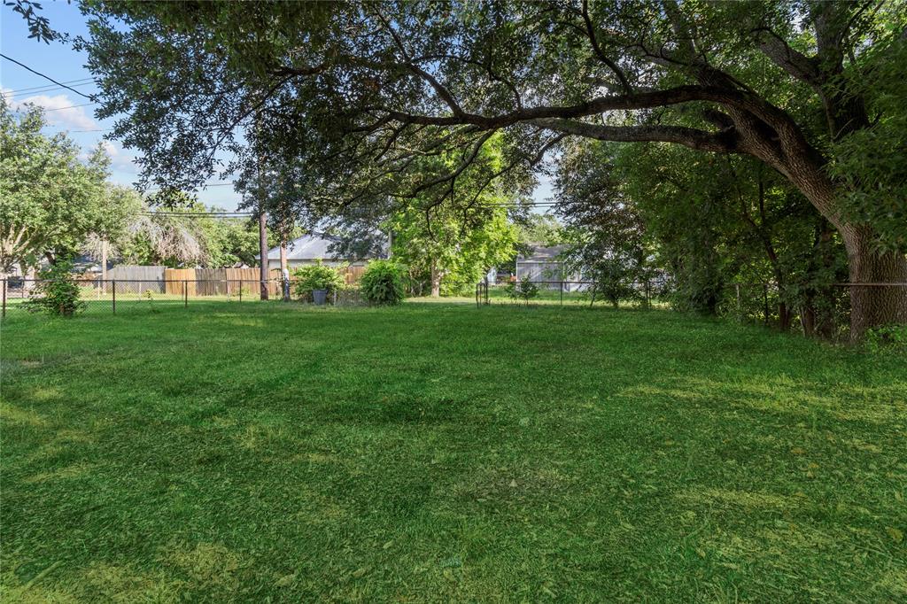 805 19th Avenue, Texas City, Texas image 13