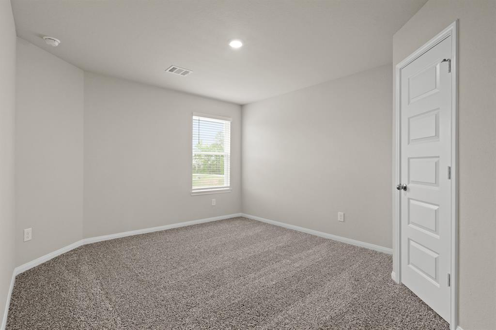 2331 East Chunk Drive, Conroe, Texas image 14