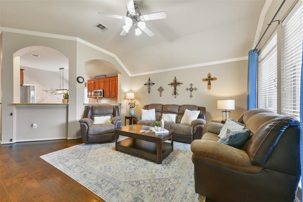 2522 Pepperidge Drive, Katy, Texas image 8