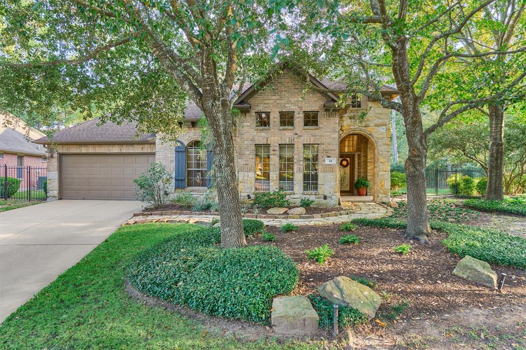 14 Mystic Pines Court, The Woodlands, Texas image 5