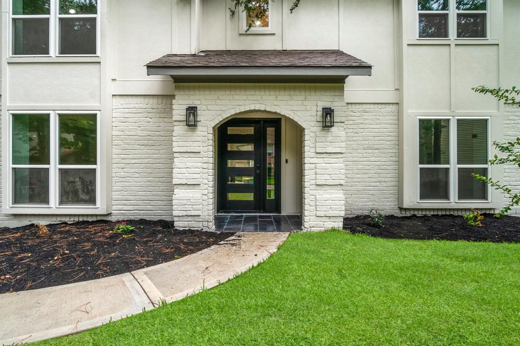 9 Indian Cedar Lane