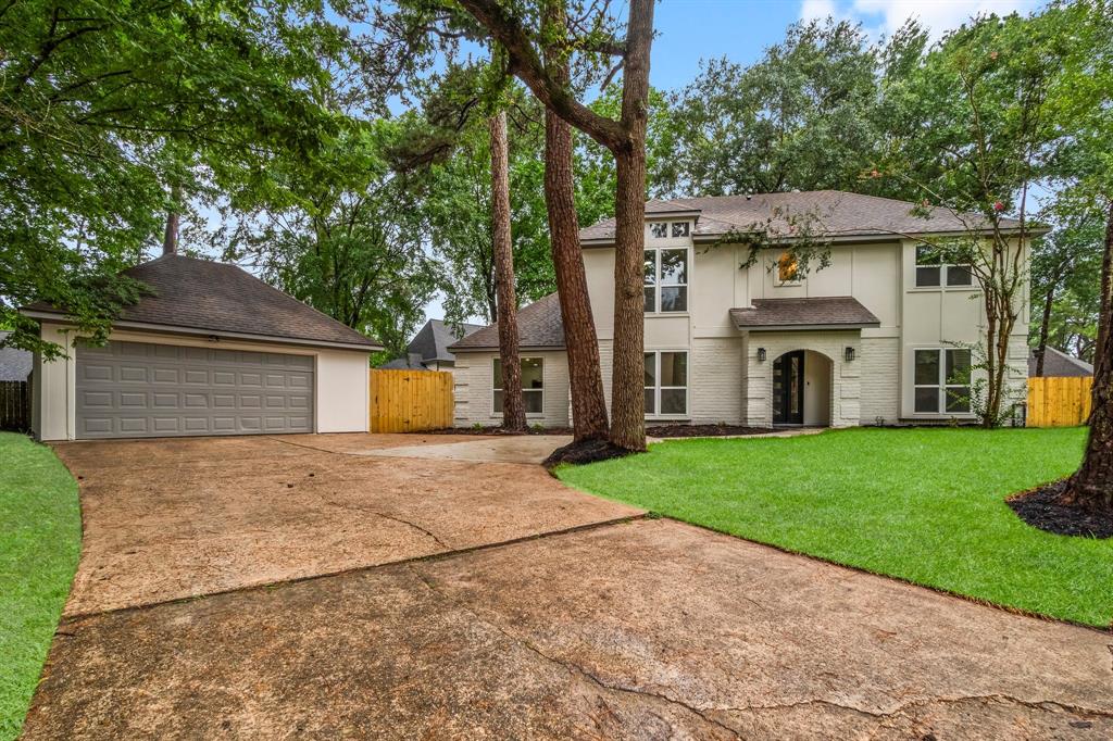 9 Indian Cedar Lane