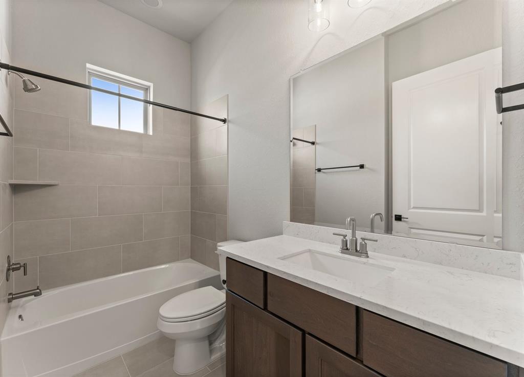 32502 Ebony Jewelwing Court, Fulshear, Texas image 17