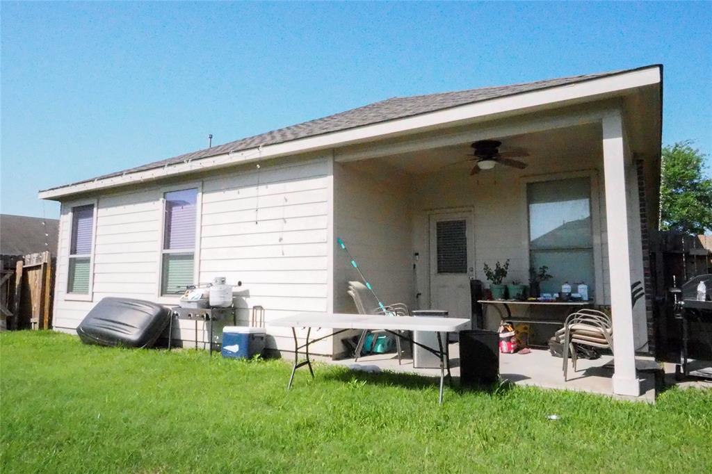 1414 S Maple Drive, Katy, Texas image 29