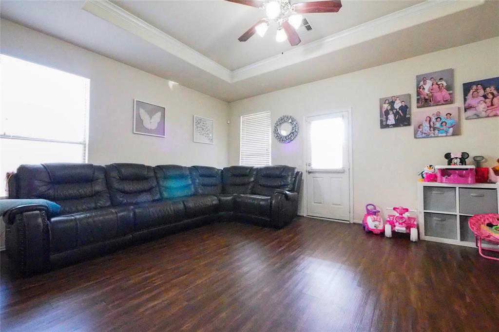 1414 S Maple Drive, Katy, Texas image 16