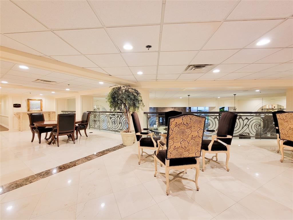 3525 Sage Road #811, Houston, Texas image 29