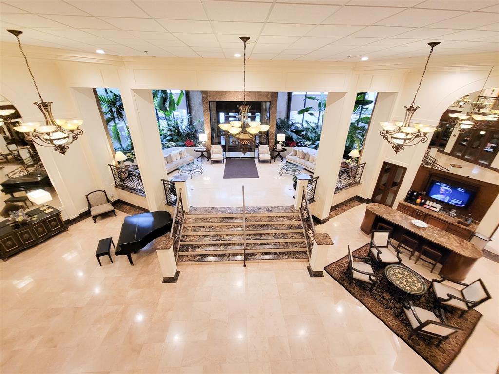 3525 Sage Road #811, Houston, Texas image 27
