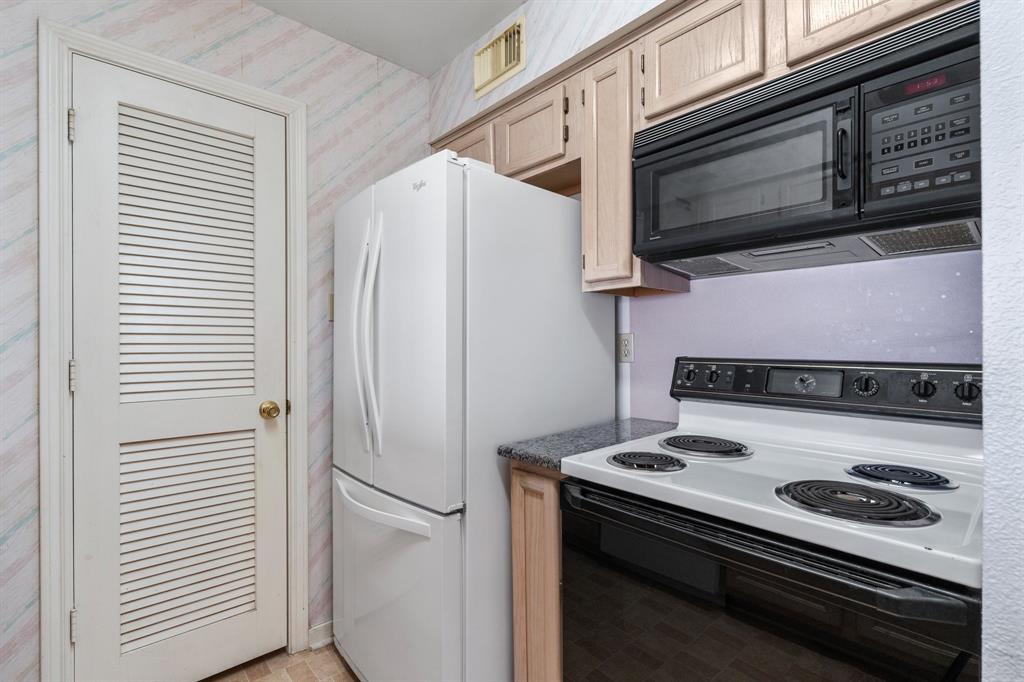 308 Lakeview Terrace #308 D, Montgomery, Texas image 13