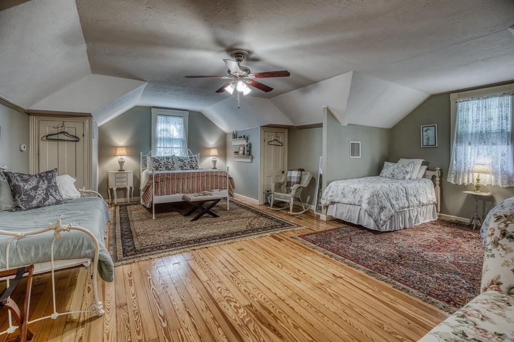 235 Hickory Street, New Ulm, Texas image 31