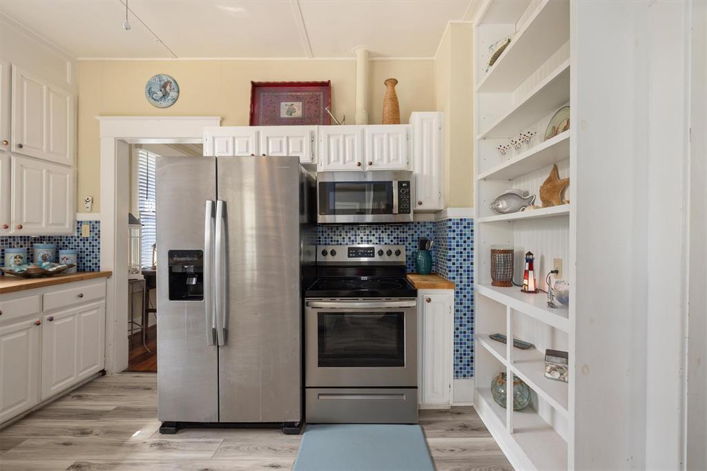 3425 Avenue R, Galveston, Texas image 12