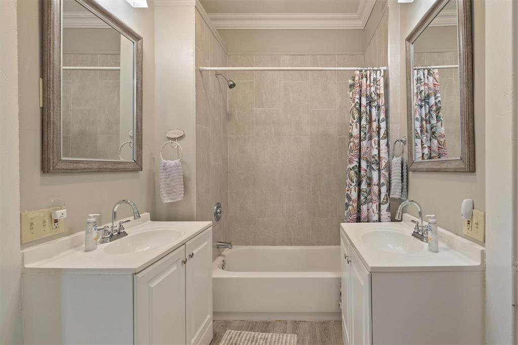 3425 Avenue R, Galveston, Texas image 22