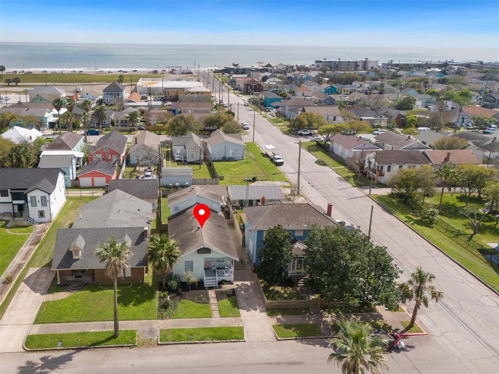 3425 Avenue R, Galveston, Texas image 32