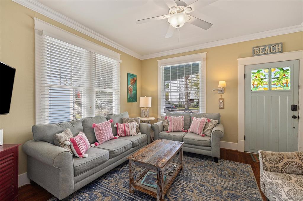 3425 Avenue R, Galveston, Texas image 7