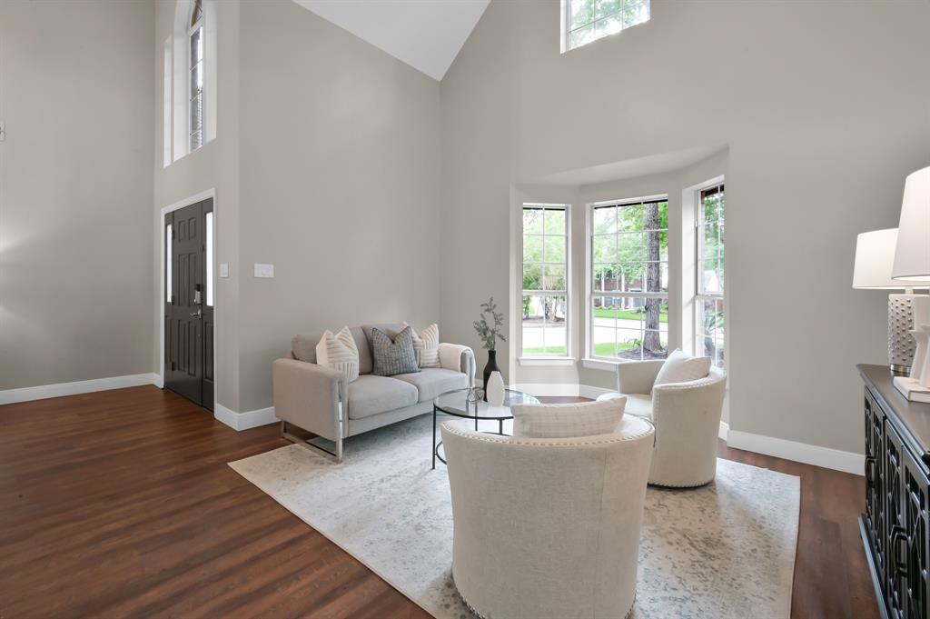 23 Greentwig Place, The Woodlands, Texas image 4