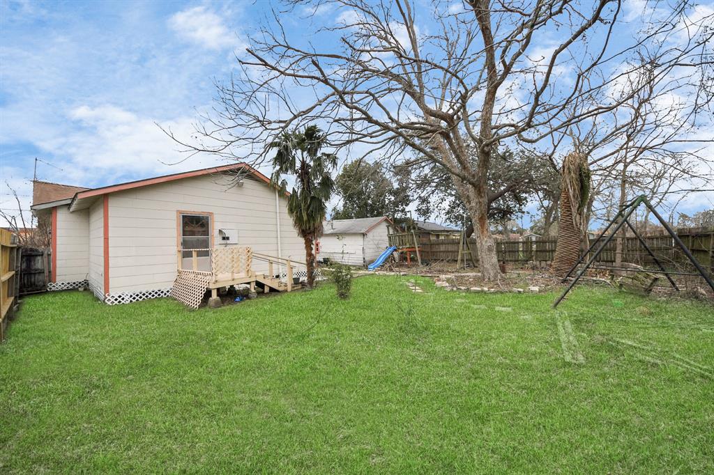 1912 Maryland Street, Baytown, Texas image 7