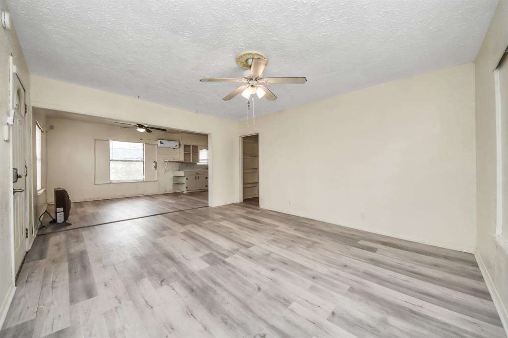 1912 Maryland Street, Baytown, Texas image 11