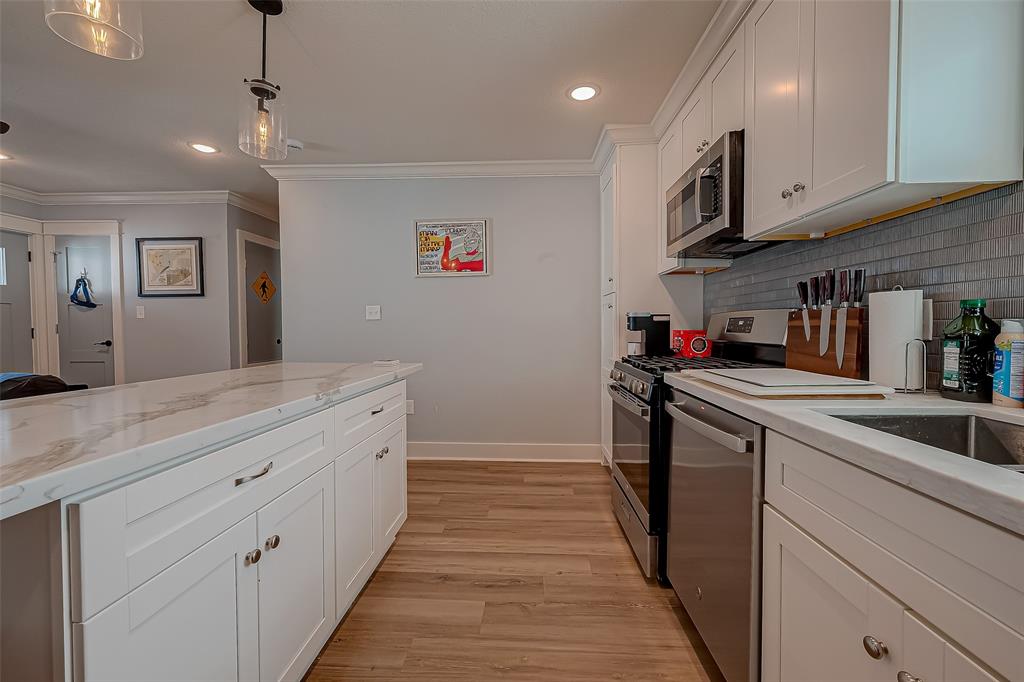1110 Avenue K, Galveston, Texas image 39
