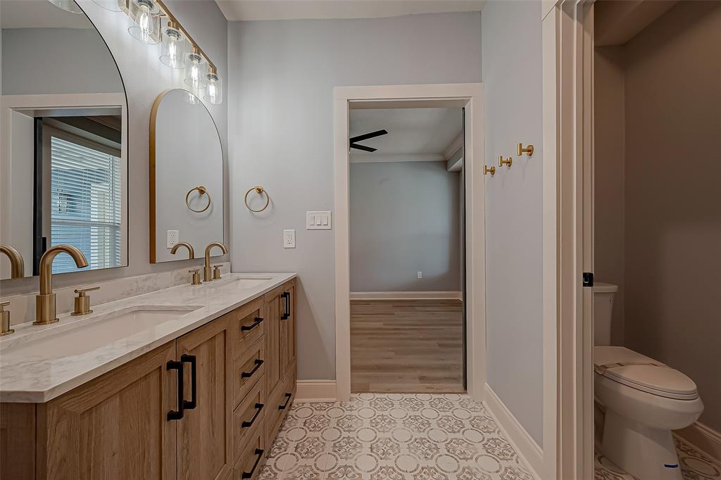 1110 Avenue K, Galveston, Texas image 30