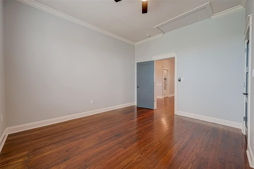 1110 Avenue K, Galveston, Texas image 11