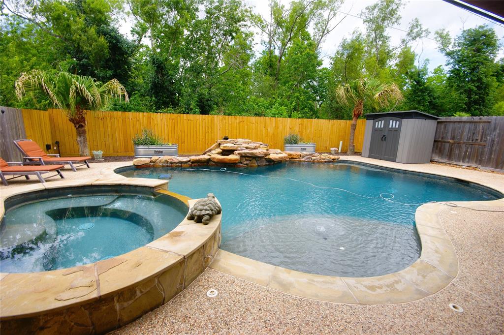 8611 Riverbend Canyon Lane