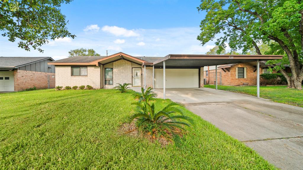 735 Brookview Street, Channelview, Texas image 1