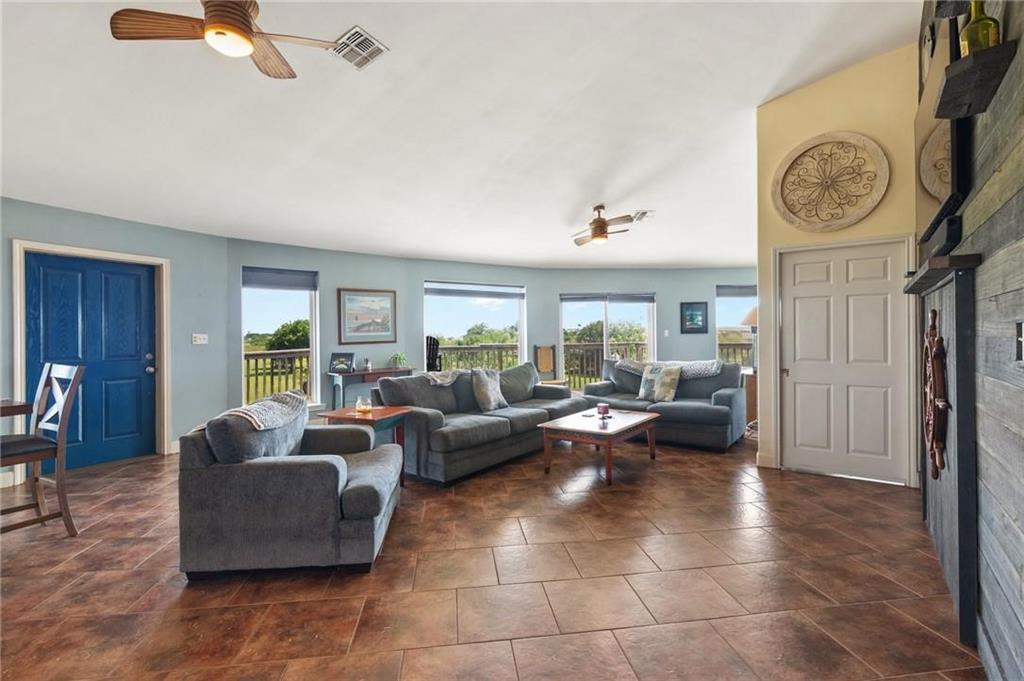 1504 W Saint Louis Avenue, Seadrift, Texas image 14