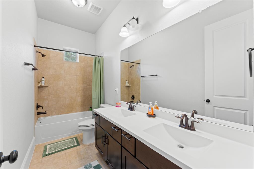 10110 Da Vinci Court, Iowa Colony, Texas image 21