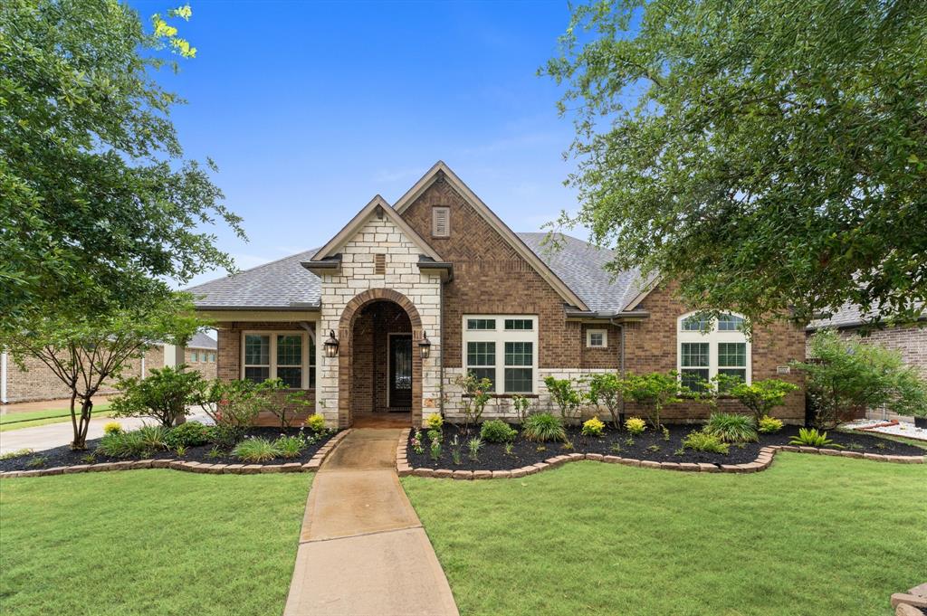 10110 Da Vinci Court, Iowa Colony, Texas image 1