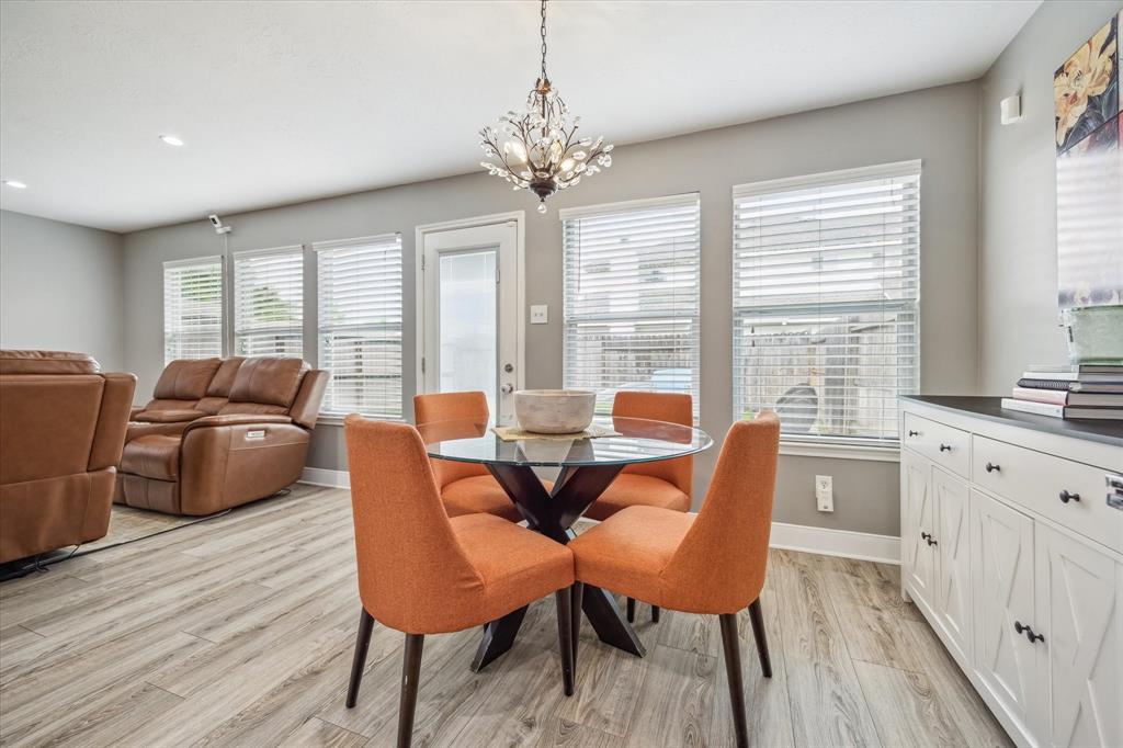 5126 Prosperity Circle, Houston, Texas image 12