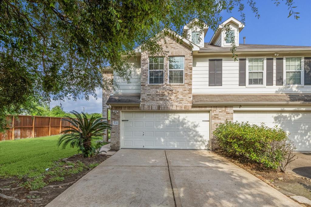 5126 Prosperity Circle, Houston, Texas image 32