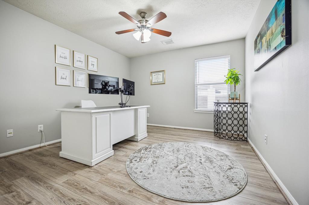 5126 Prosperity Circle, Houston, Texas image 25
